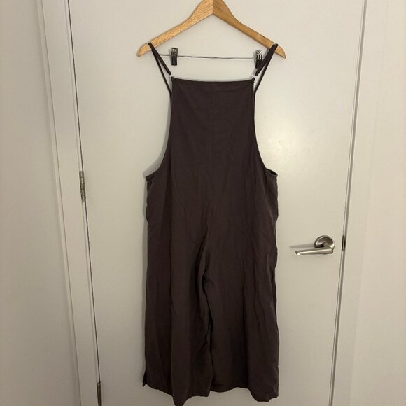 Grey strap overalls - Picture 3 of 3